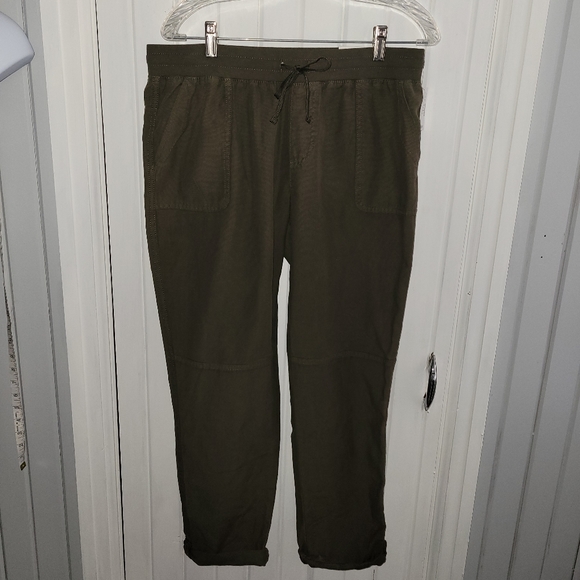 Maurices Olive Green Weekend Pants - Picture 1 of 6